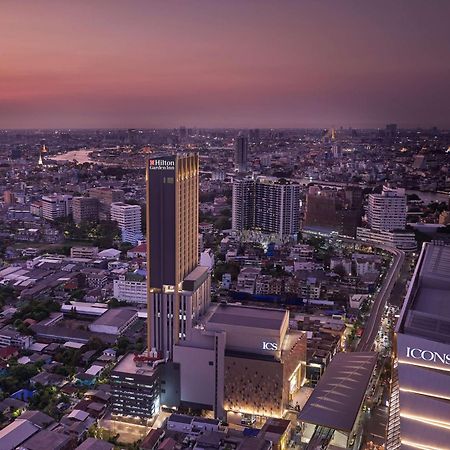 Hilton Garden Inn Bangkok Riverside Exterior photo
